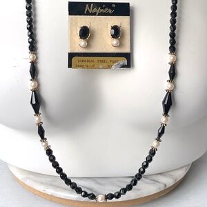 Vintage Napier NWT Black Glass & Pearl Gold Tone 36in Necklace Stud Earring Set